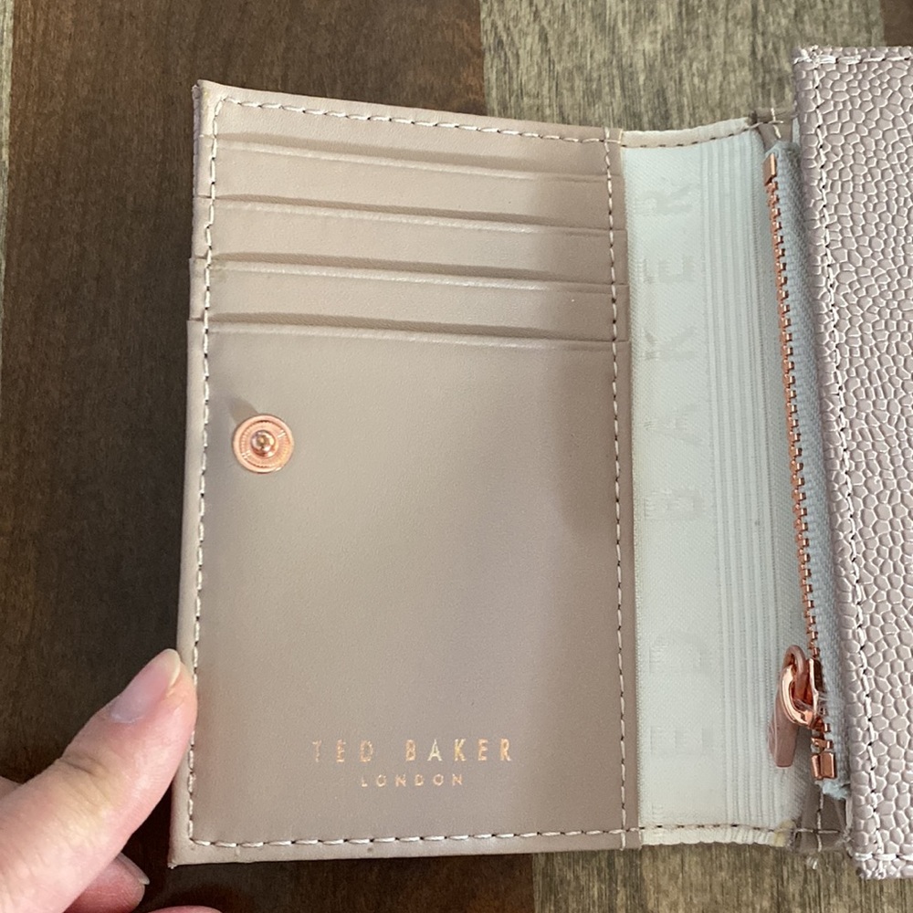 NWOT Ted Baker London Leonyy Bow Flap Mini Ladies Wallet - Picture 4 of 4